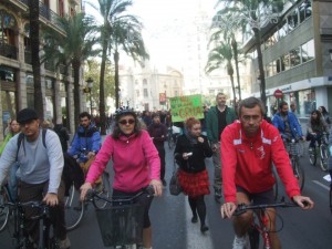 Bicicfestación mi bici se la llevo