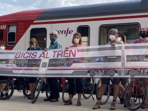 Concentració Bicis al Tren