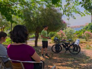 Taller de cicloturisme al espai Cabanyal